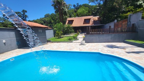 Recanto da Natureza Caioba com Piscina