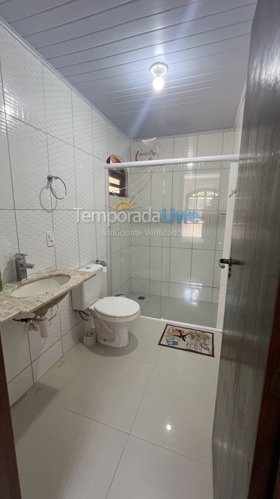 Casa para aluguel de temporada em Matinhos (Caiobá)