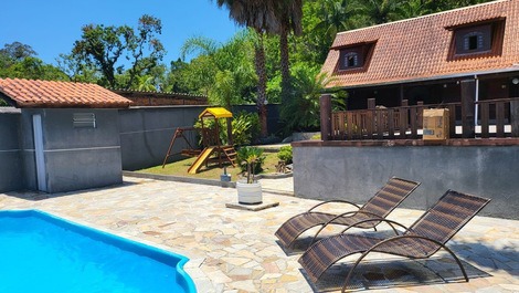Recanto da Natureza Caioba com Piscina