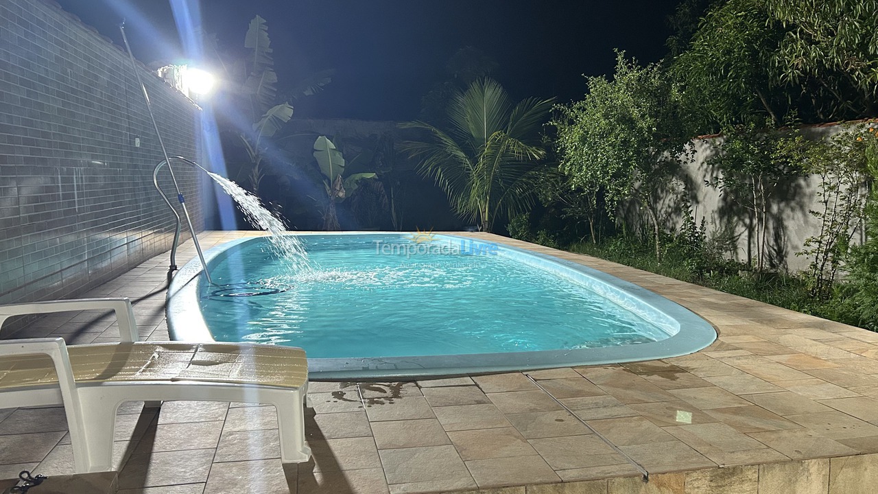 Casa para aluguel de temporada em Mongaguá (Jd Santa Eugênia)