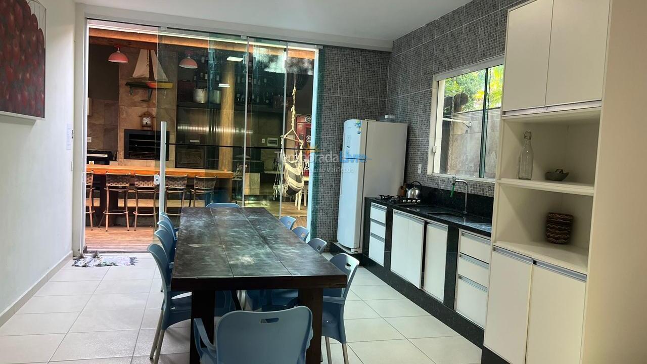 House for vacation rental in Bombinhas (Canto Grande)