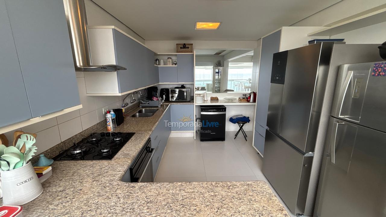 Apartamento para aluguel de temporada em Bertioga (Riviera de São Lourenço)