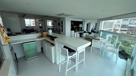 Apartamento frente a praia em Riviera