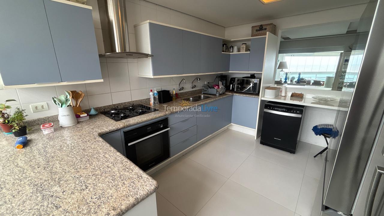 Apartamento para aluguel de temporada em Bertioga (Riviera de São Lourenço)