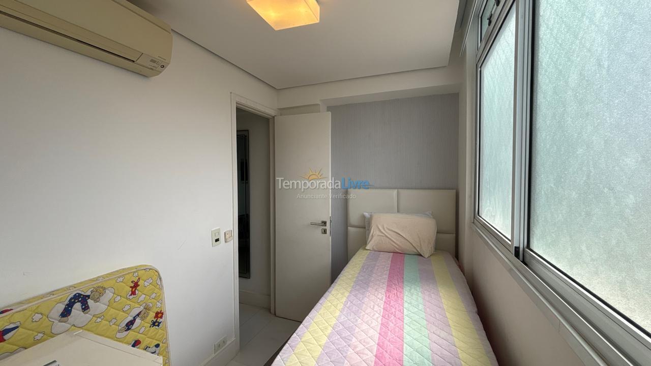 Apartamento para aluguel de temporada em Bertioga (Riviera de São Lourenço)