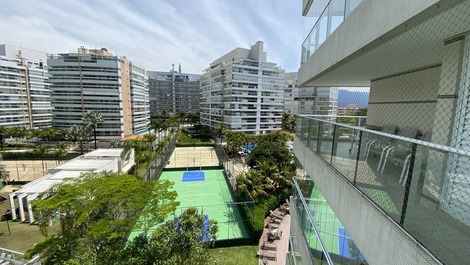 Apartamento en resort cerca de la playa en Riviera.