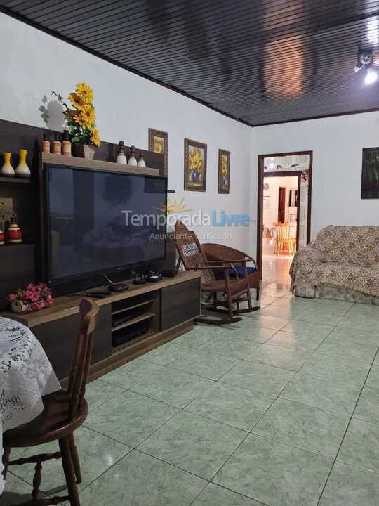 Casa para aluguel de temporada em Cidreira (Centro)