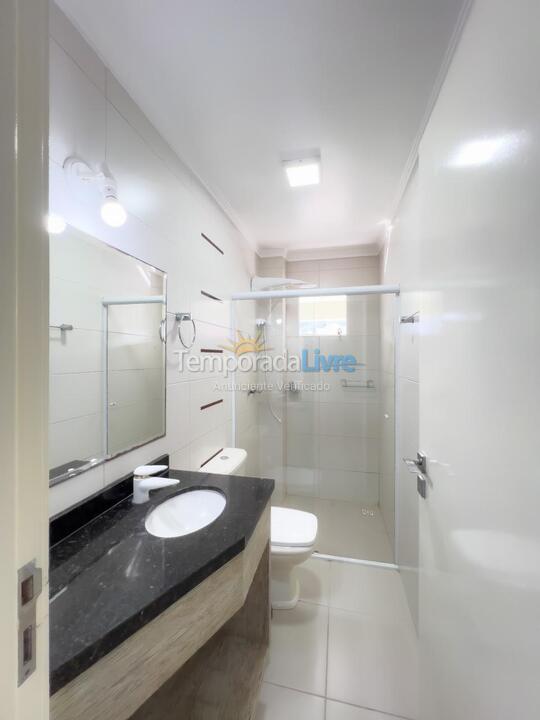 Apartment for vacation rental in Bombinhas (Praia de Bombas)