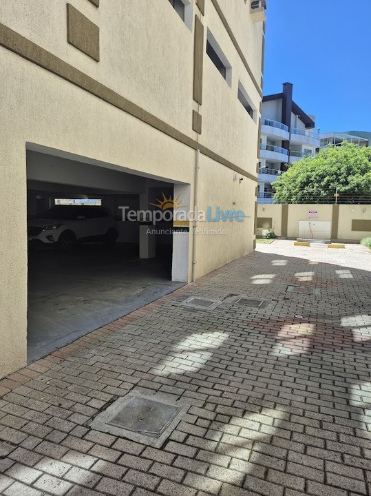 Apartamento para alquiler de vacaciones em Bombinhas (Praia de Bombas)