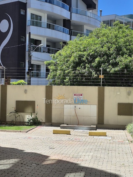 Apartamento para alquiler de vacaciones em Bombinhas (Praia de Bombas)