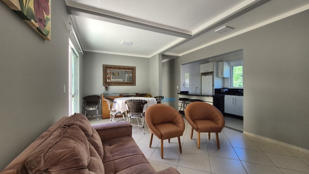 Apartamento para alquiler de vacaciones em Bombinhas (Praia de Bombas)