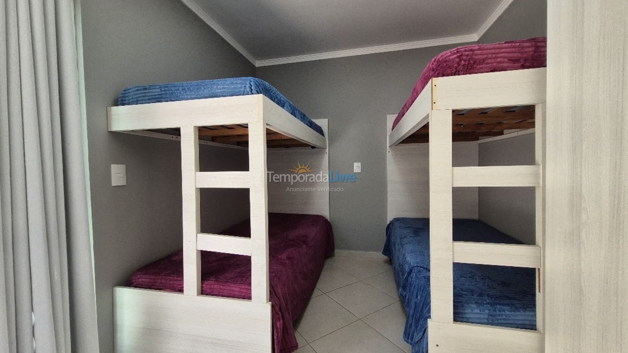 Apartamento para alquiler de vacaciones em Bombinhas (Praia de Bombas)