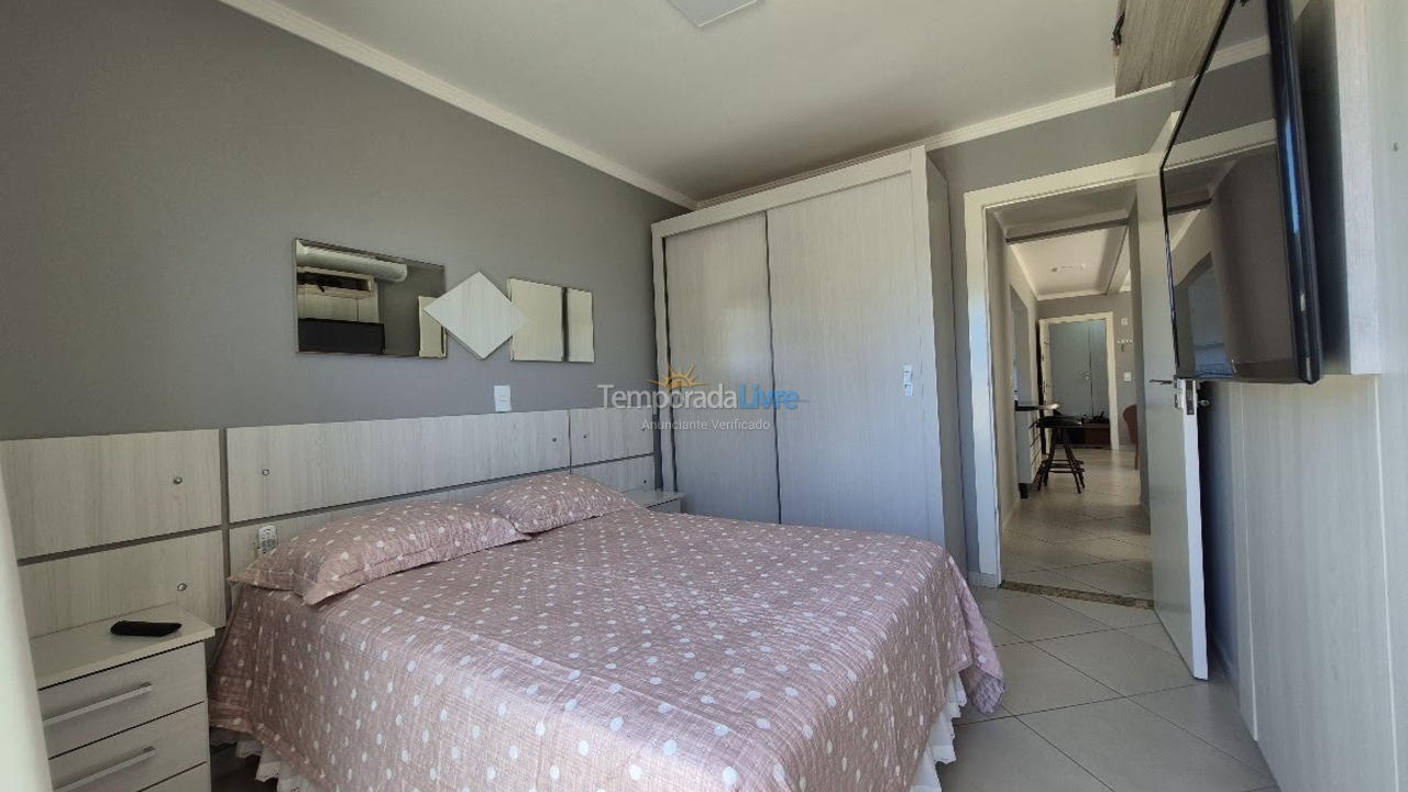 Apartamento para alquiler de vacaciones em Bombinhas (Praia de Bombas)