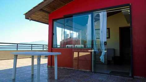 Cobertura frente Mar sem ondas