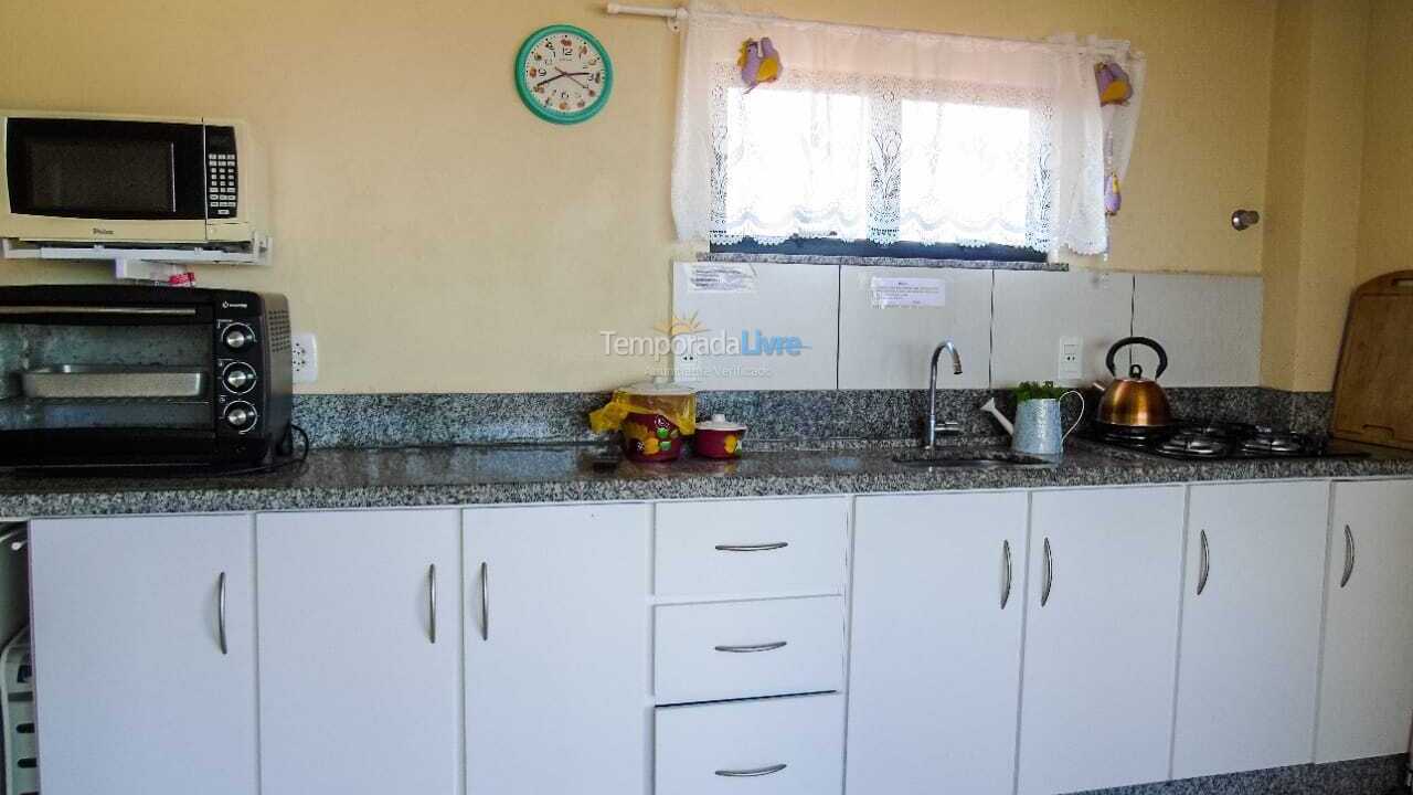 Apartamento para aluguel de temporada em Bombinhas (Canto Grande)