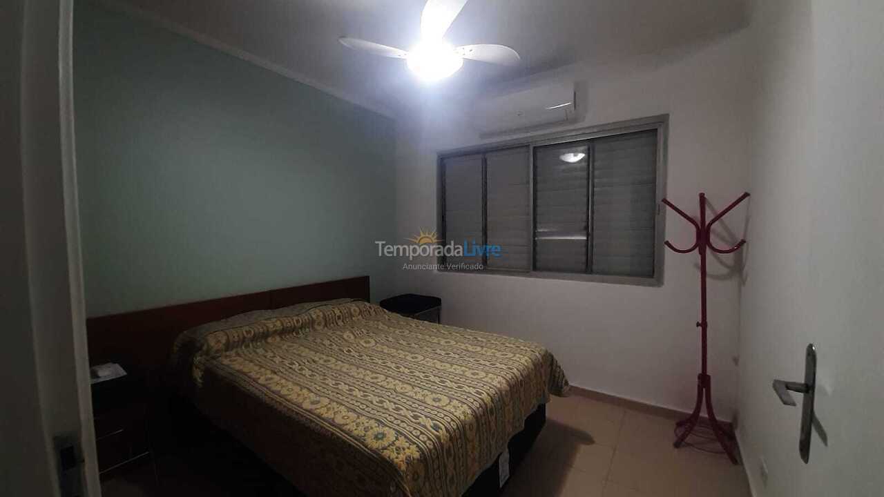 Apartment for vacation rental in Guarujá (Pitangueiras)