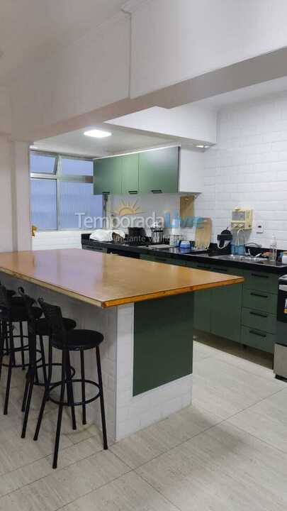 Apartment for vacation rental in Guarujá (Pitangueiras)