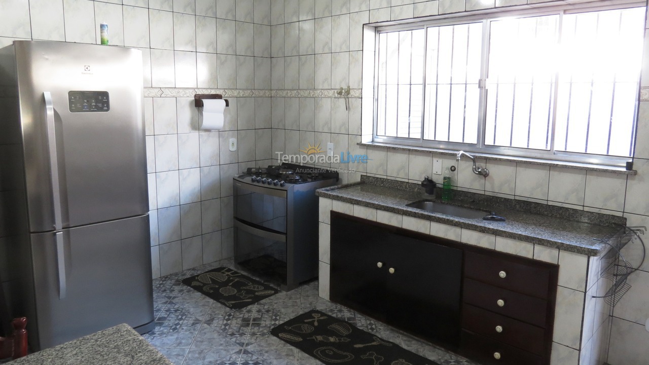 Casa para alquiler de vacaciones em Bertioga (Boraceia)