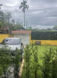 CHALES FOR 02, 04 and 06 PEOPLE 200 METERS FROM THE BEACH