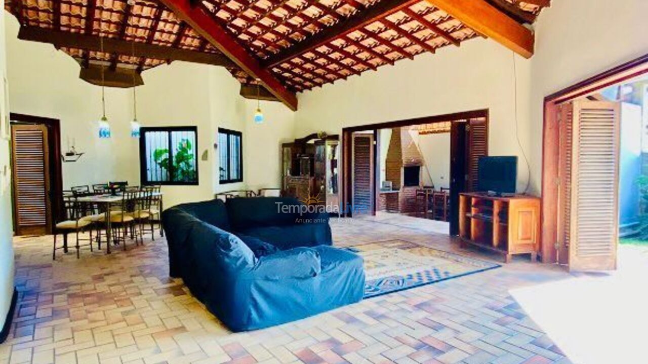 Casa para alquiler de vacaciones em Ubatuba (Lagoinha)