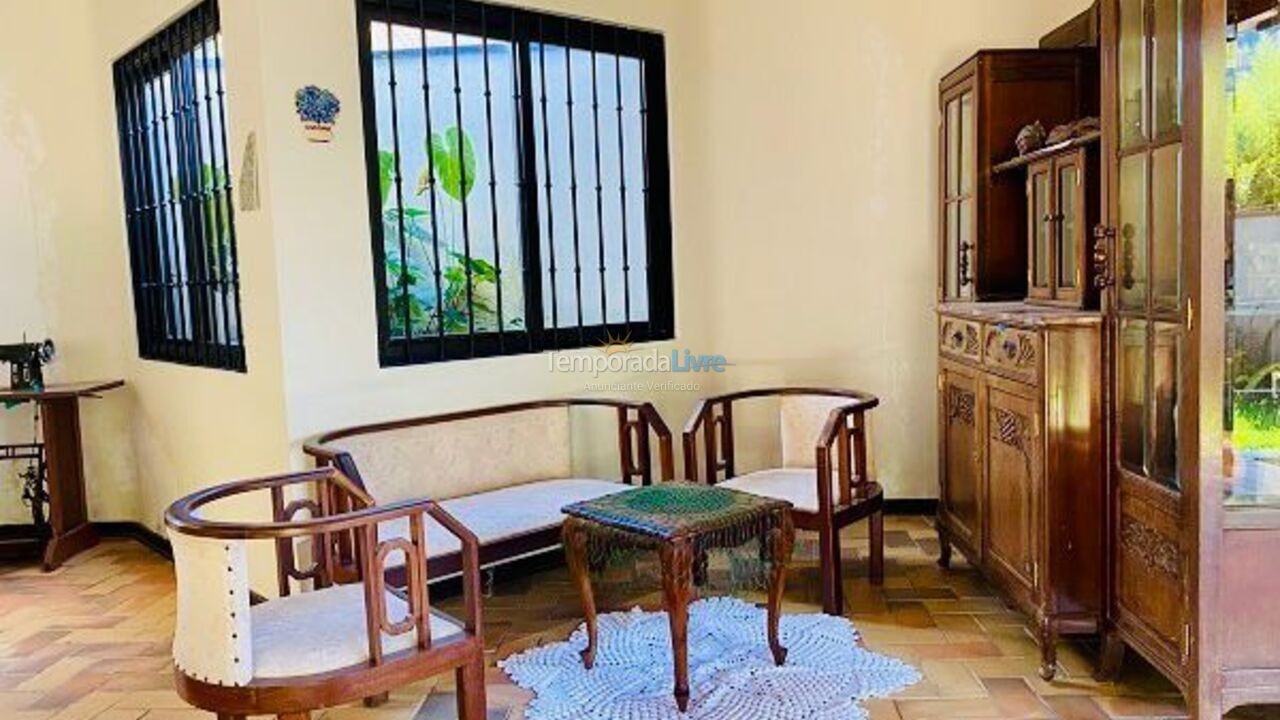 Casa para alquiler de vacaciones em Ubatuba (Lagoinha)