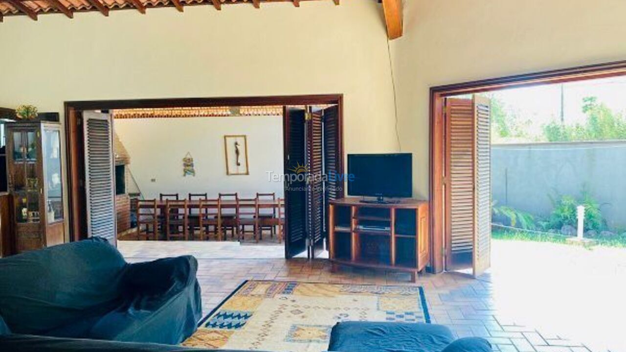 Casa para alquiler de vacaciones em Ubatuba (Lagoinha)