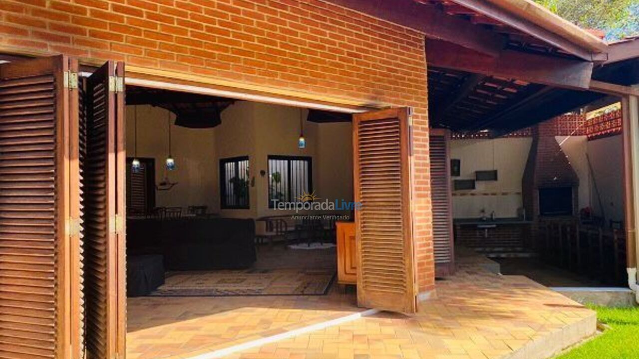 Casa para alquiler de vacaciones em Ubatuba (Lagoinha)