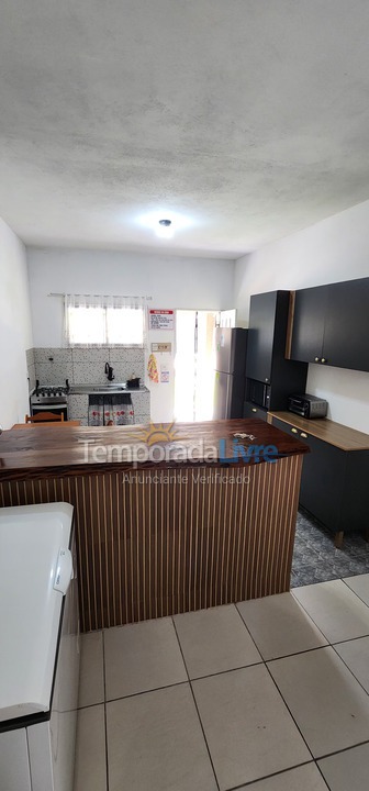 Casa para aluguel de temporada em Ubatuba (Maranduba)