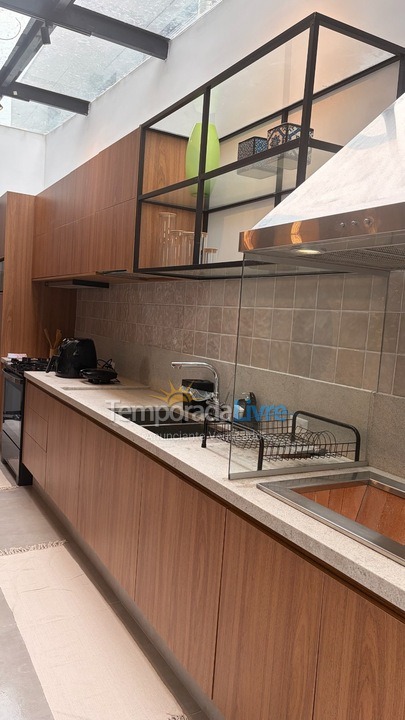 Casa para alquiler de vacaciones em São Sebastião (Juquehy)