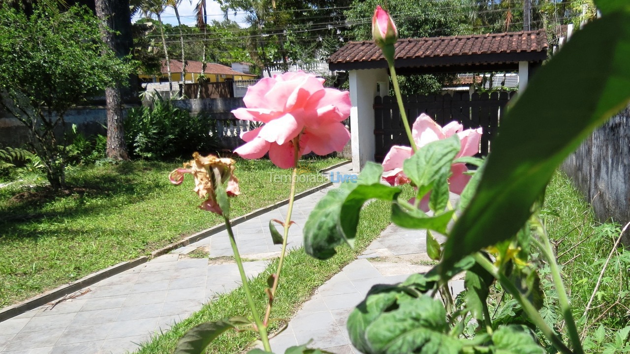 Casa para alquiler de vacaciones em Bertioga (Boraceia)