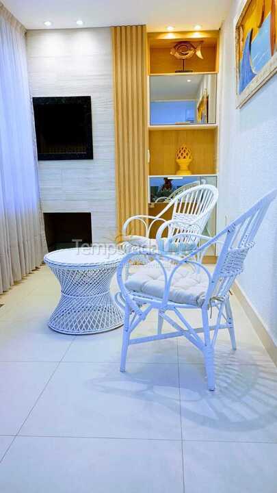 Apartamento para aluguel de temporada em Porto Belo (Praia do Pereque)