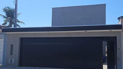 Casa de temporada em Condomínio Fechado - Caraguatatuba a 150m do Mar