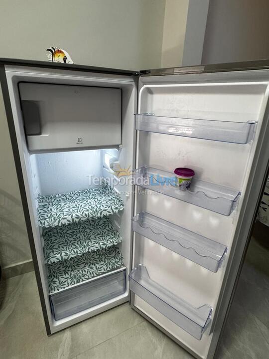 Casa para aluguel de temporada em Caraguatatuba (Praia das Palmeiras)