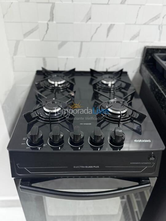 Casa para aluguel de temporada em Caraguatatuba (Praia das Palmeiras)