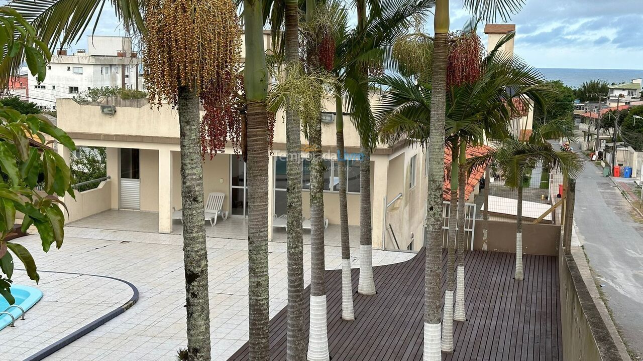 Apartment for vacation rental in Florianópolis (Praia do Santinho)