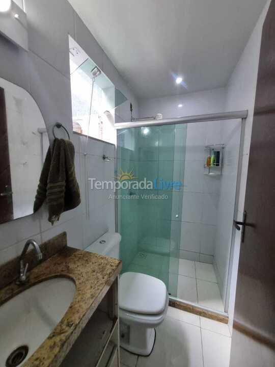 Apartamento para aluguel de temporada em Rio das Ostras (Costa Azul)