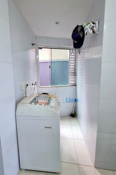Apartamento para aluguel de temporada em Rio das Ostras (Costa Azul)