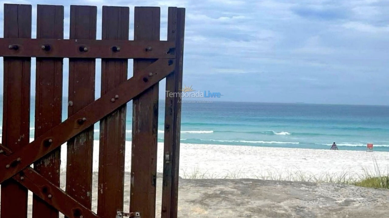 Casa para alquiler de vacaciones em Arraial do Cabo (Praia de Figueira)