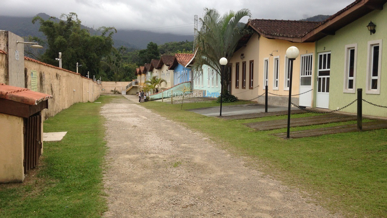 Casa para alquiler de vacaciones em Ubatuba (Maranduba)