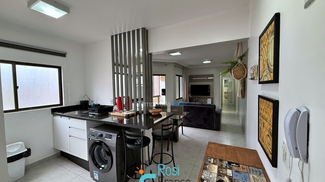 Apartment for vacation rental in Itapema (Meia Praia Quadra do Mar)