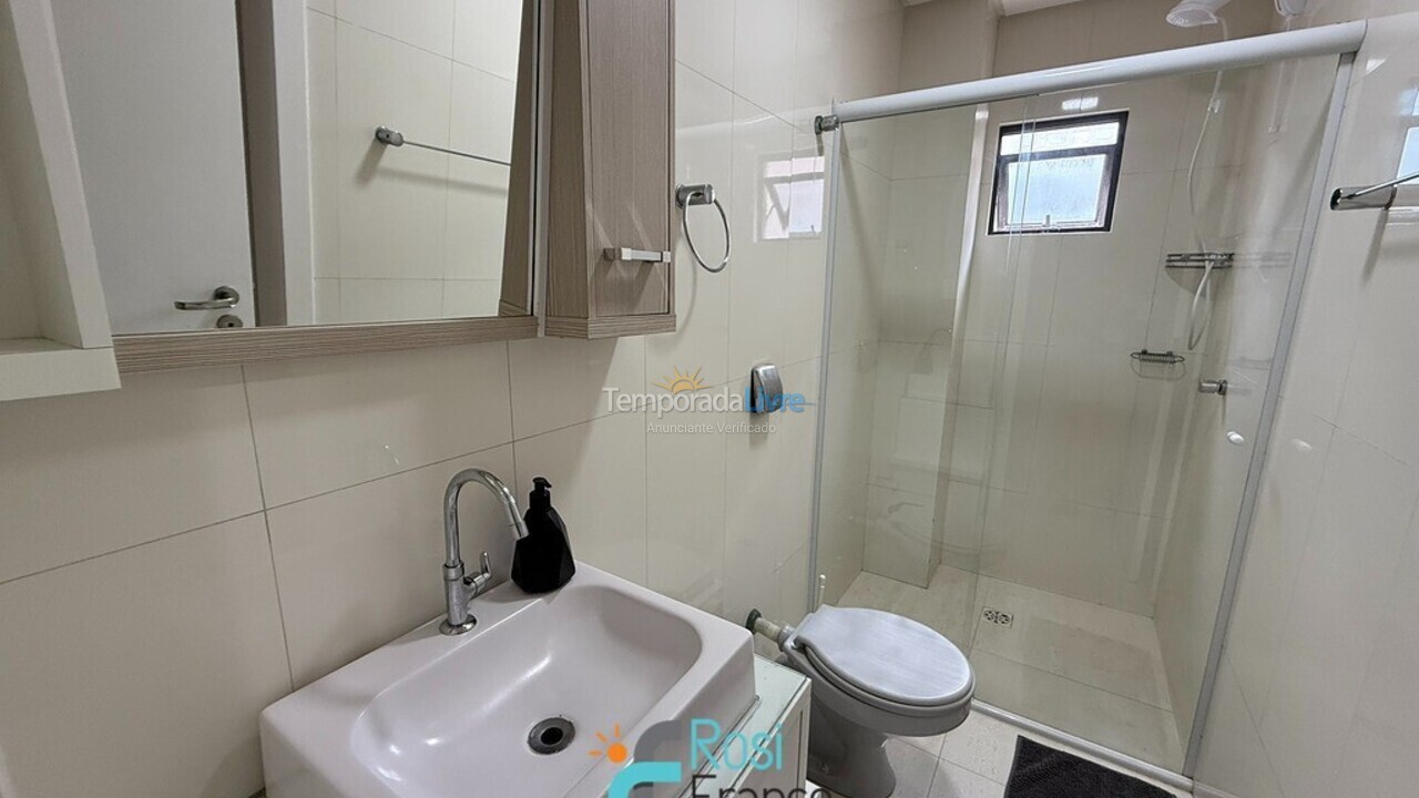 Apartment for vacation rental in Itapema (Meia Praia Quadra do Mar)