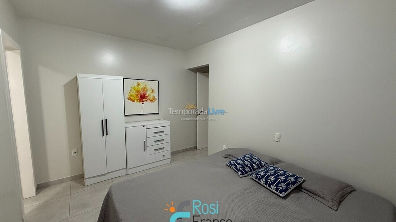 Apartment for vacation rental in Itapema (Meia Praia Quadra do Mar)