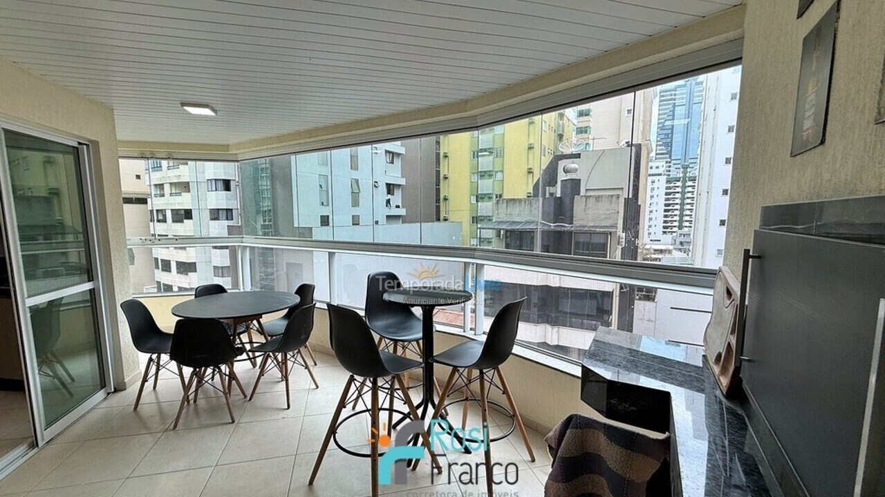 Apartment for vacation rental in Itapema (Meia Praia Segunda Quadra Mar)