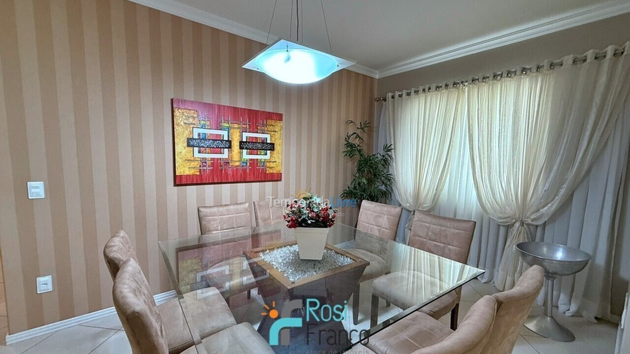 Apartment for vacation rental in Itapema (Meia Praia Segunda Quadra Mar)