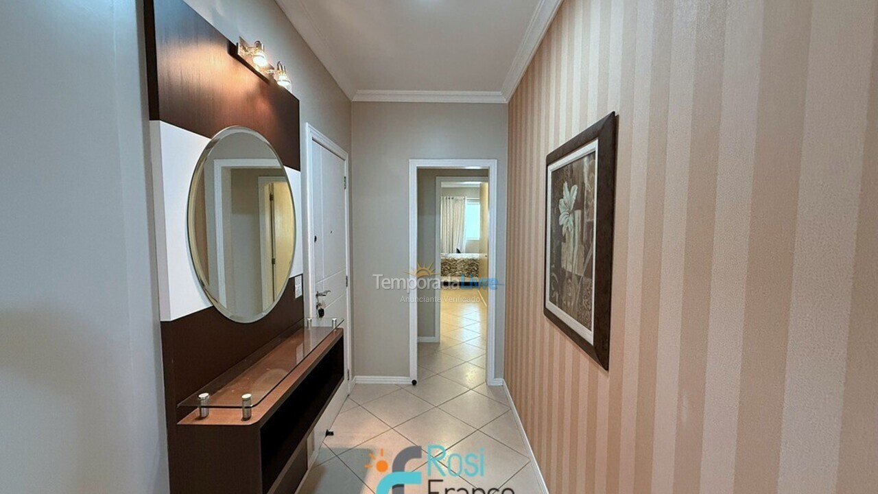 Apartment for vacation rental in Itapema (Meia Praia Segunda Quadra Mar)