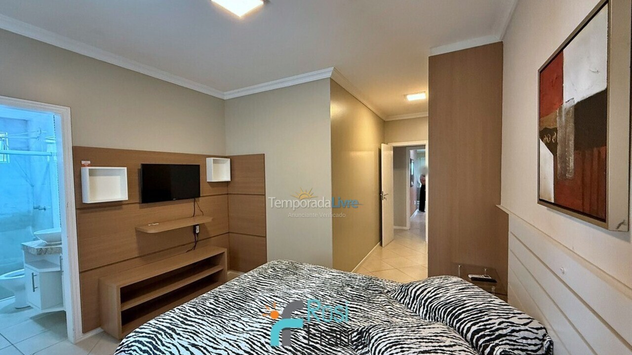 Apartment for vacation rental in Itapema (Meia Praia Segunda Quadra Mar)