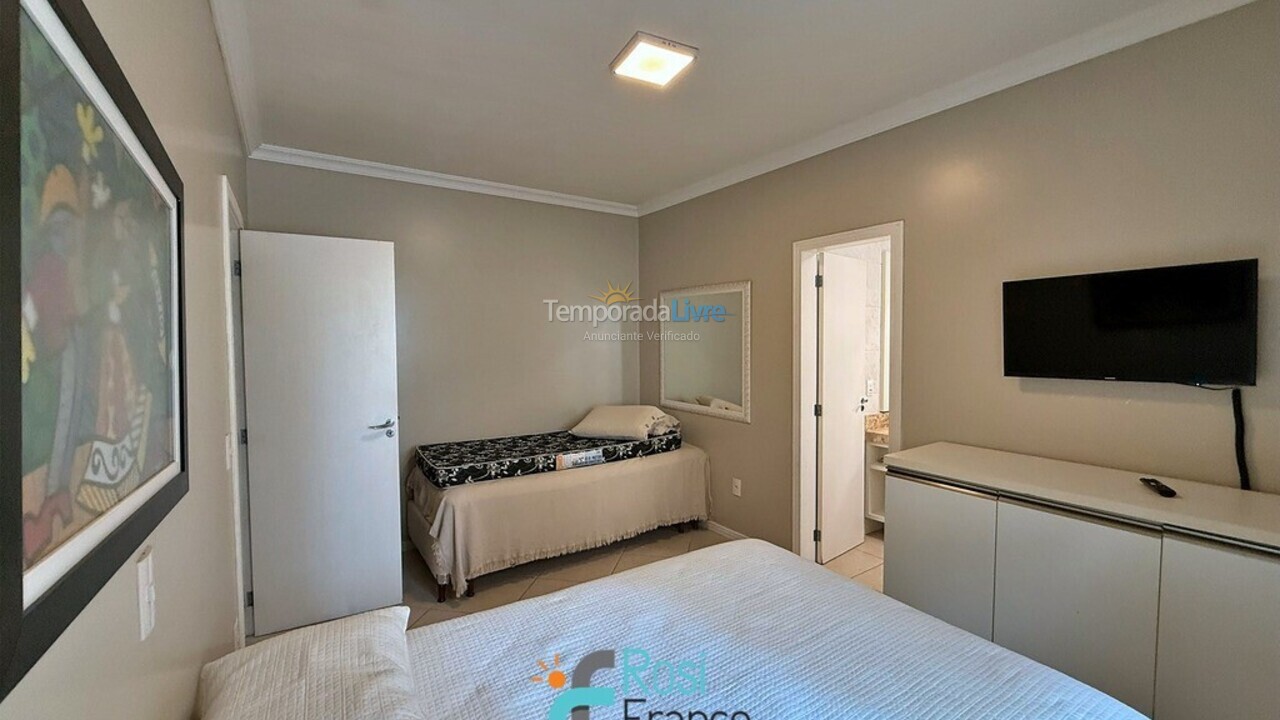 Apartment for vacation rental in Itapema (Meia Praia Segunda Quadra Mar)