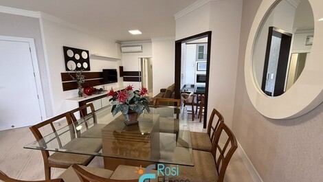 Apartamento 5 suites frente al mar Meia Praia SC