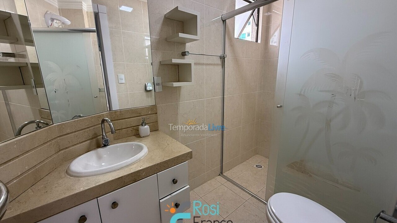 Apartamento para alquiler de vacaciones em Itapema (Meia Praia)