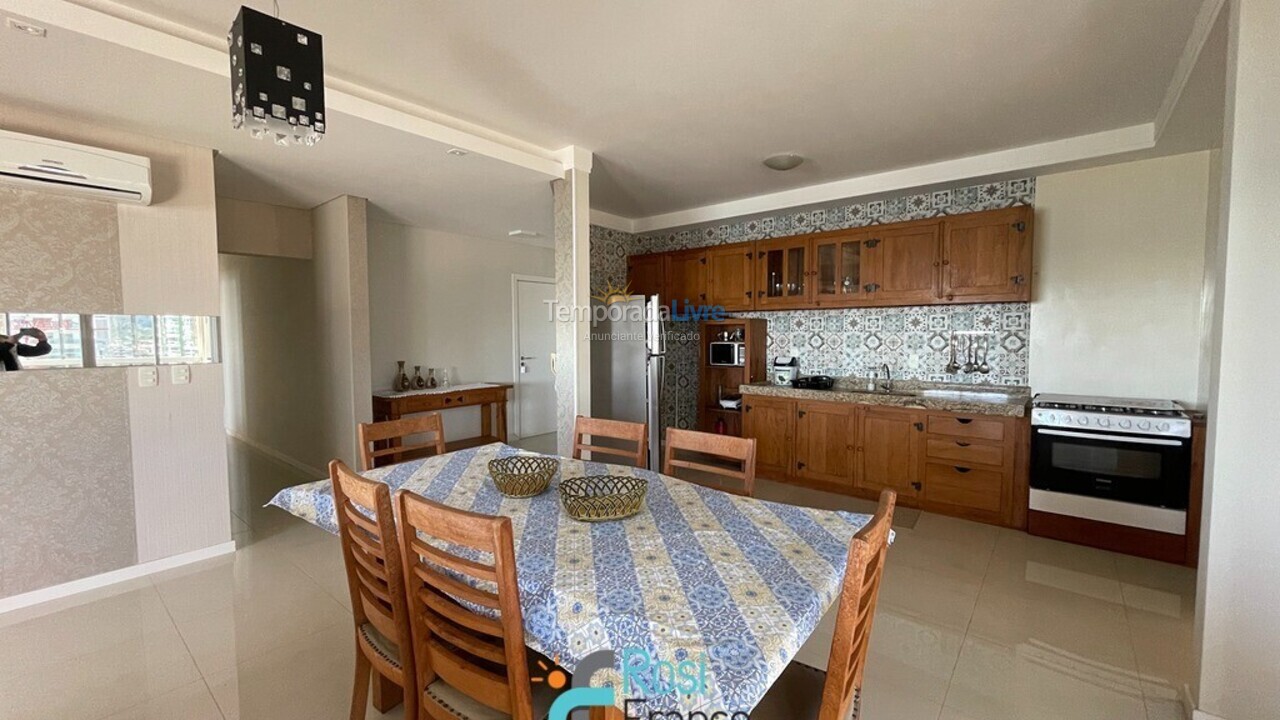 Apartamento para alquiler de vacaciones em Itapema (Itapema Quadra do Mar)